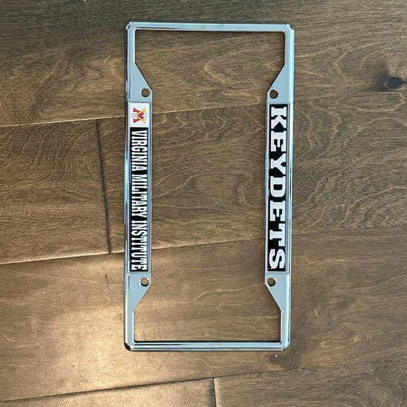 VMI License plate cover with free Mascot stuffed animal and stickers - Picture 2 of 6